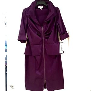 Elegant plumb zipper dress with popped collar